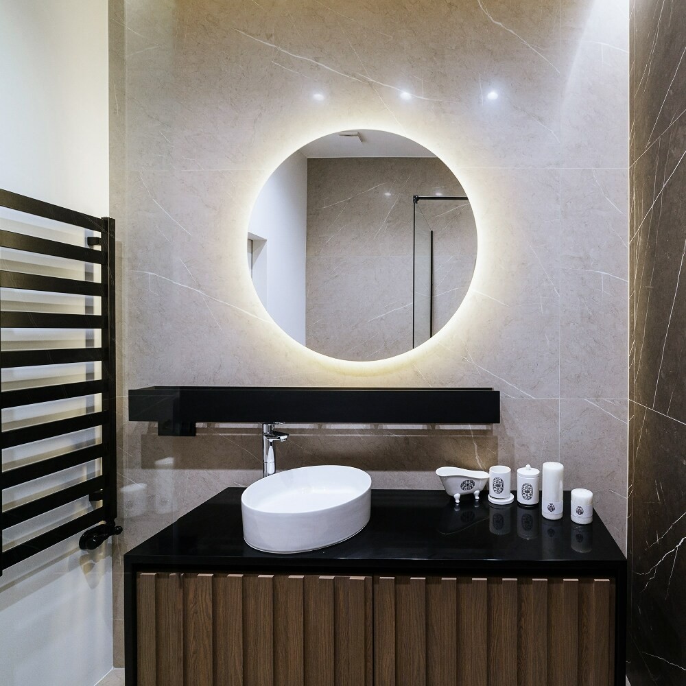 espejo para un baño pequeño
